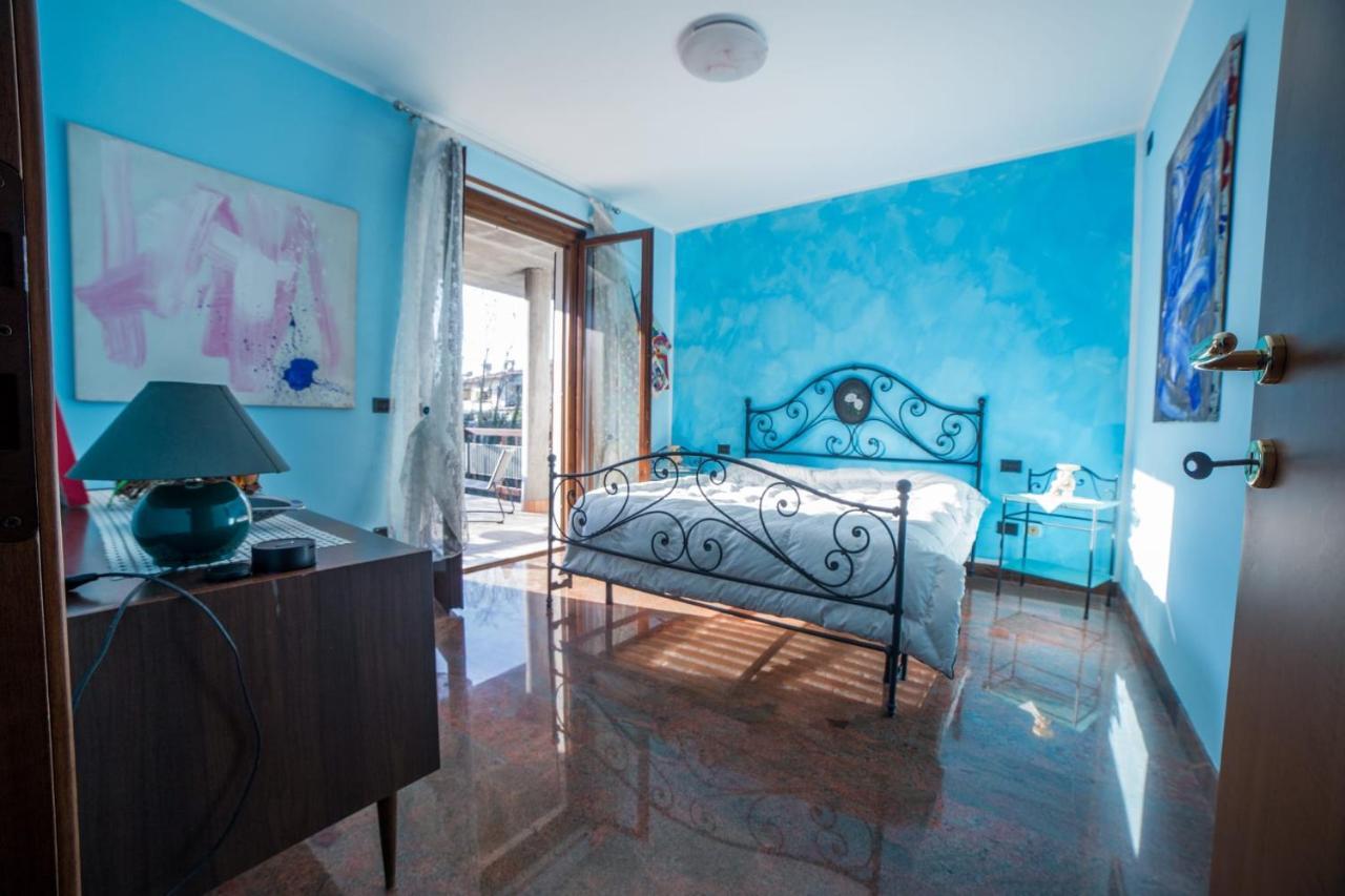 Villa Ivana Desenzano del Garda Exterior foto